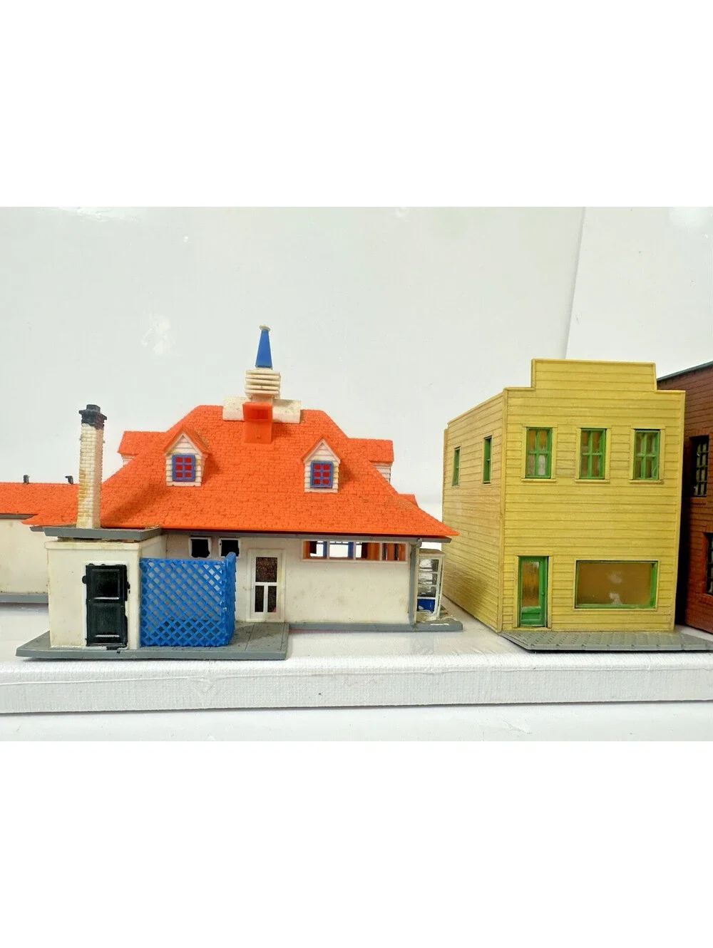 HO Scale Town Main Street Lot 3 Vintage Storefront Buildings Tyco Atlas Walthers